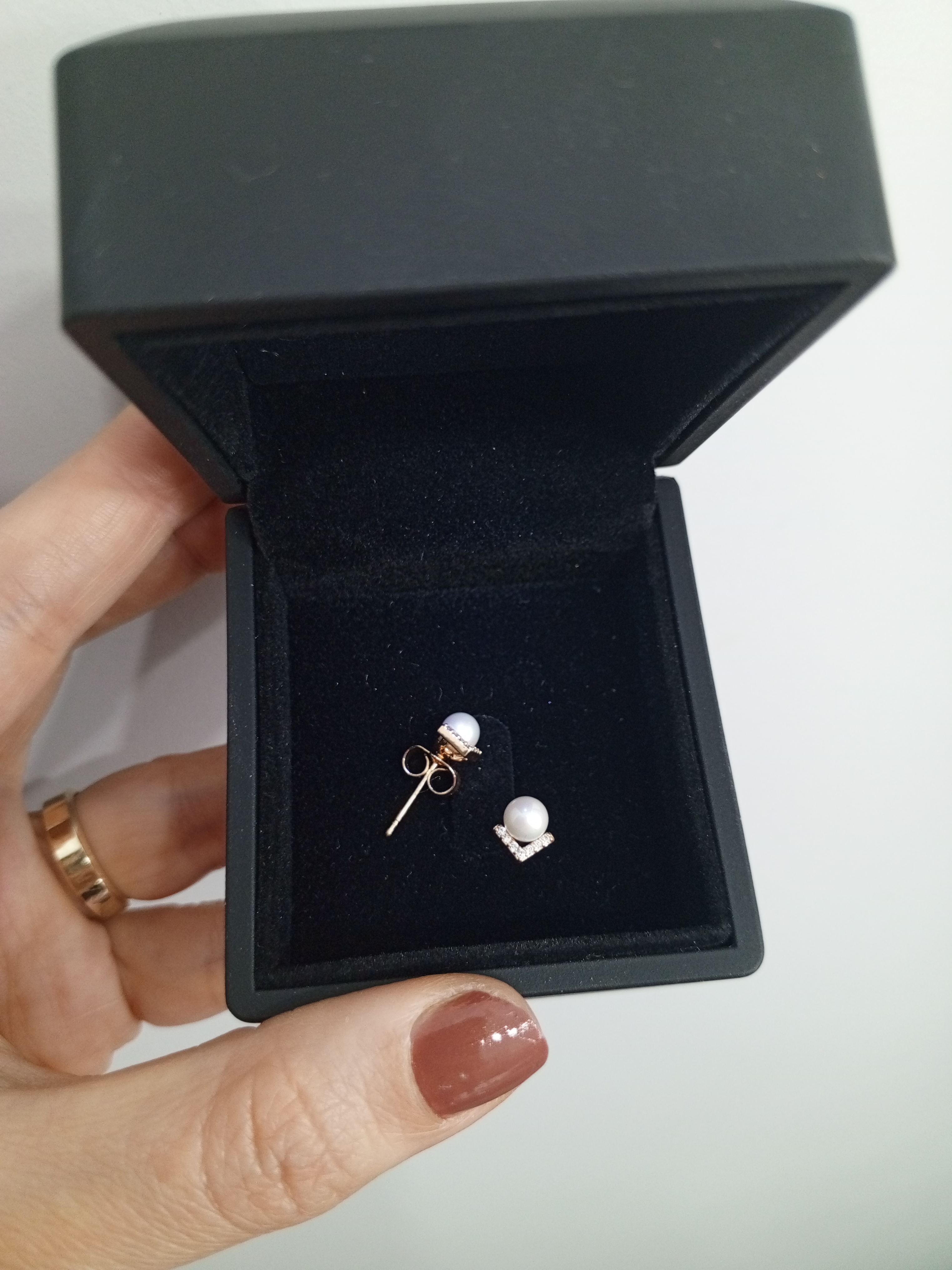 Zarif incili top küpe