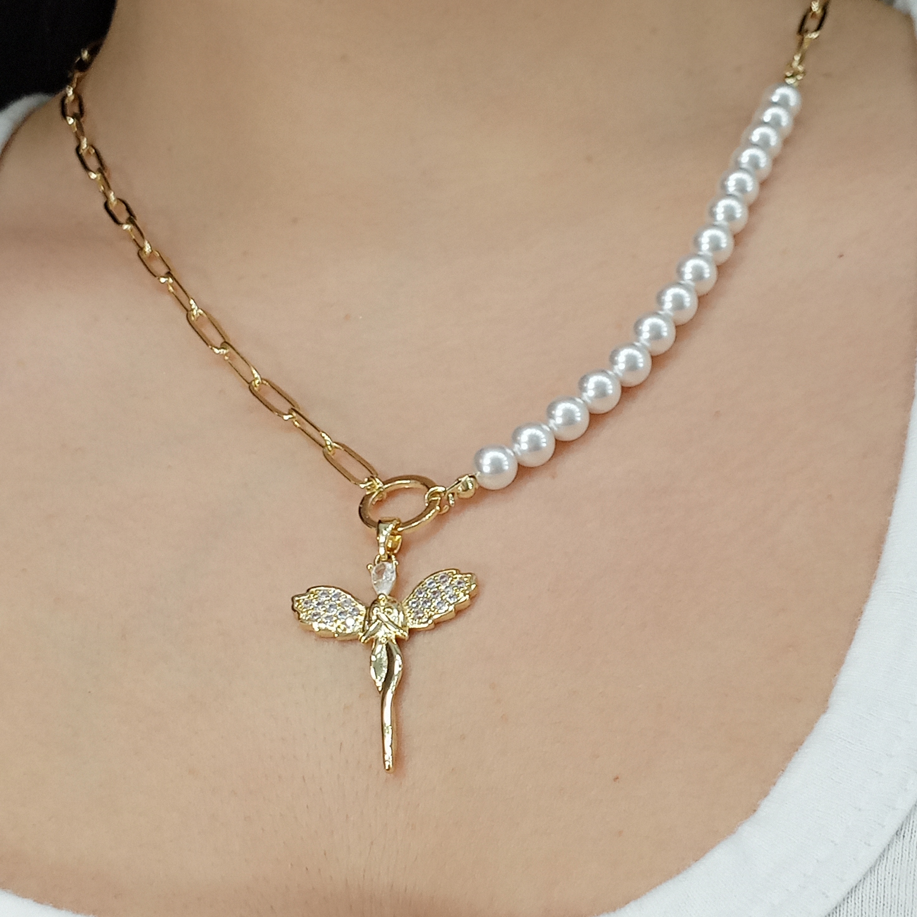 İnci detaylı Çelik kolye